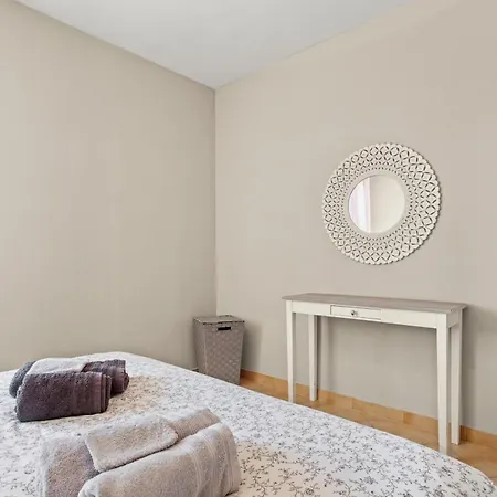 3 Palmiers Avec Pisicne * Fréjus
